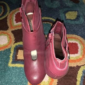 Kenneth Cole Round Toe Booties